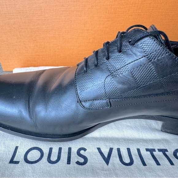 Louis Vuitton 📸 Black Leather Damier Style Oxfords - Picture 7 of 15